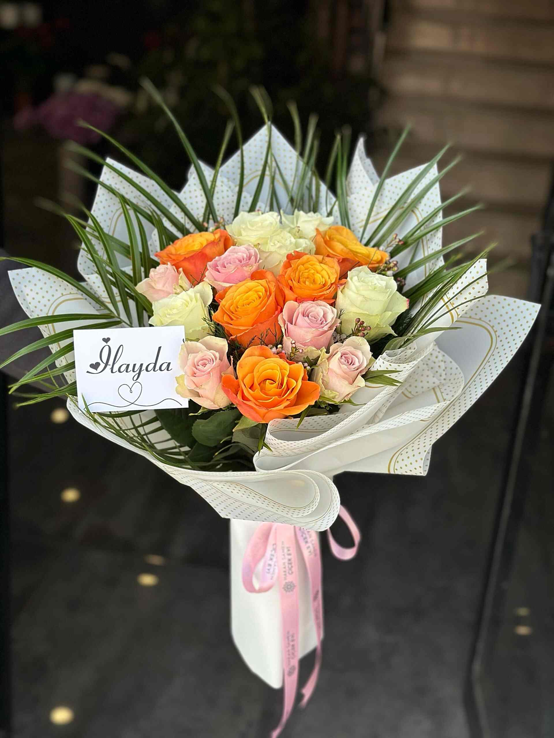 Turuncu - Pembe - Beyaz Gül Tasarım