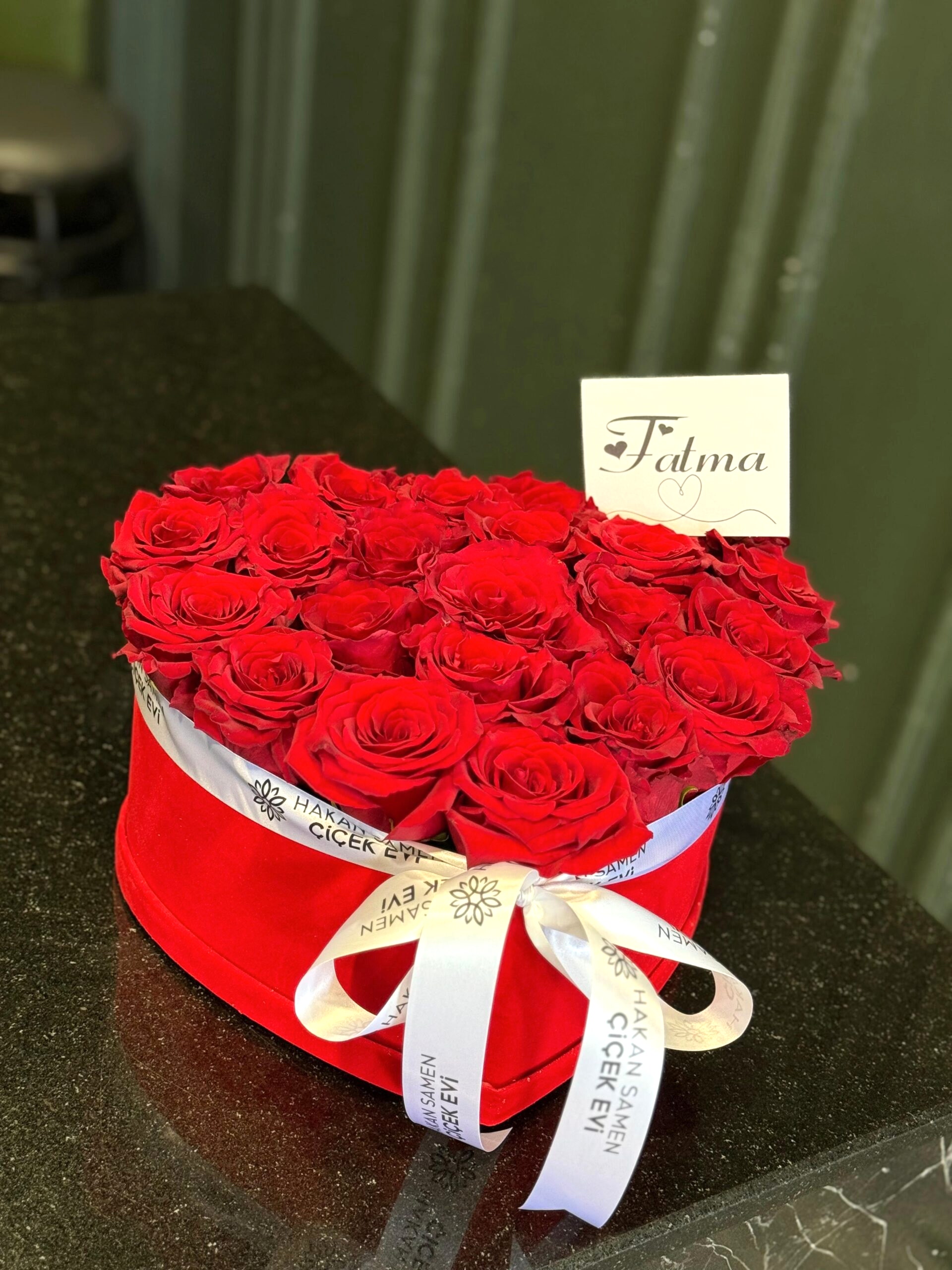 Kalp Kutu Kırmızı Aşk Kutusu