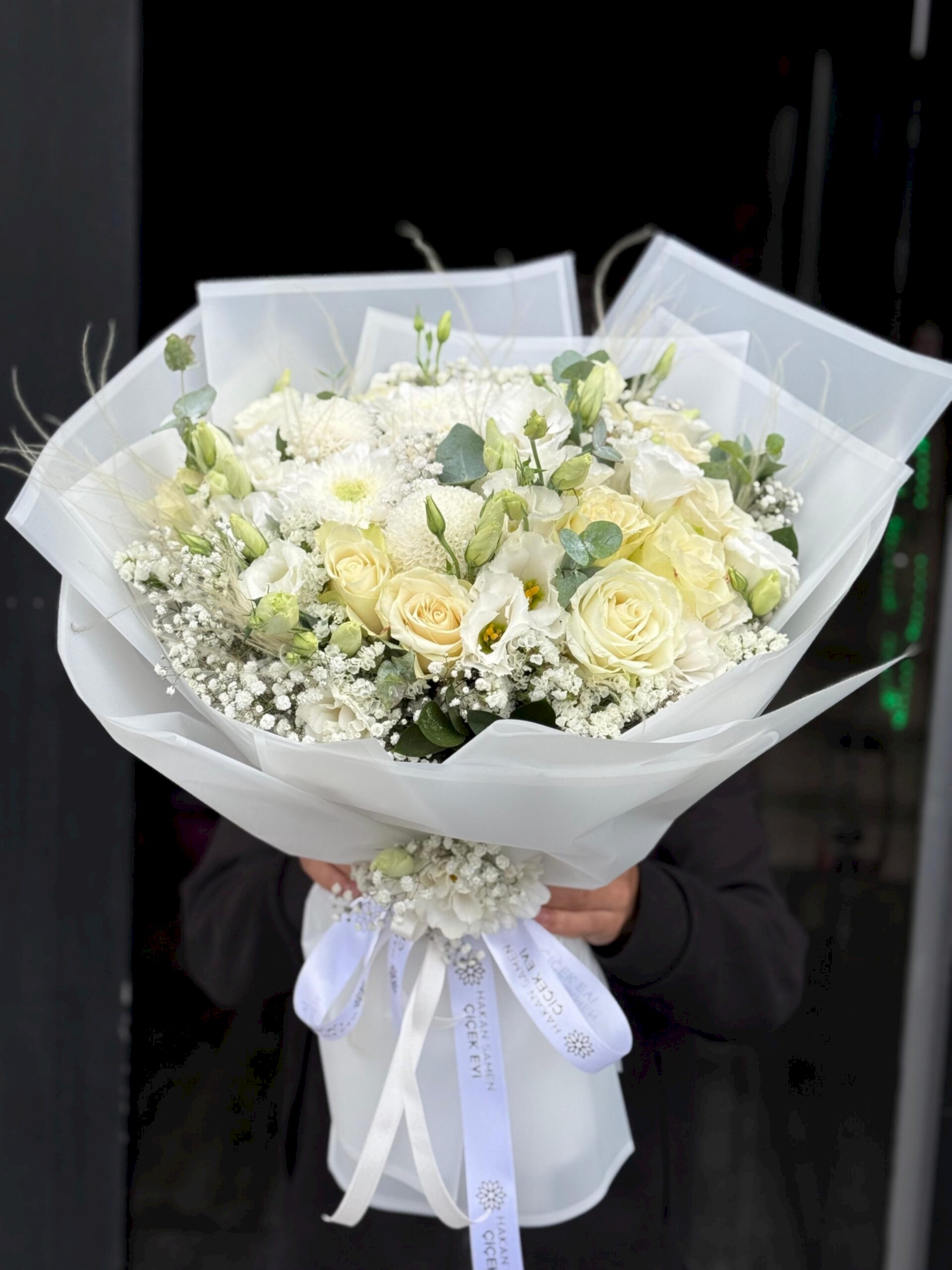 Beyaz Zarafet Buketi