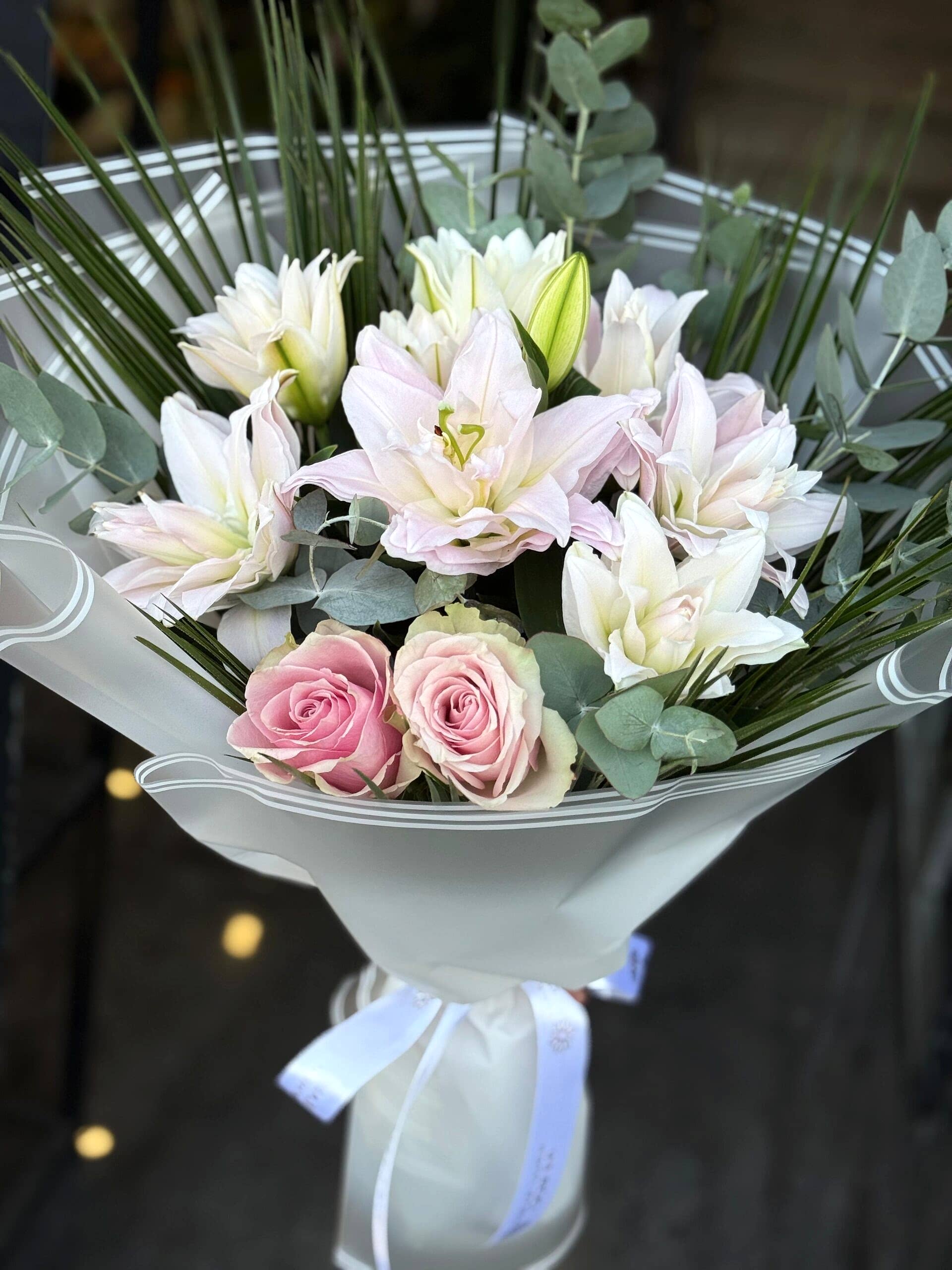 Pembe Lilyum & Gül Buketi